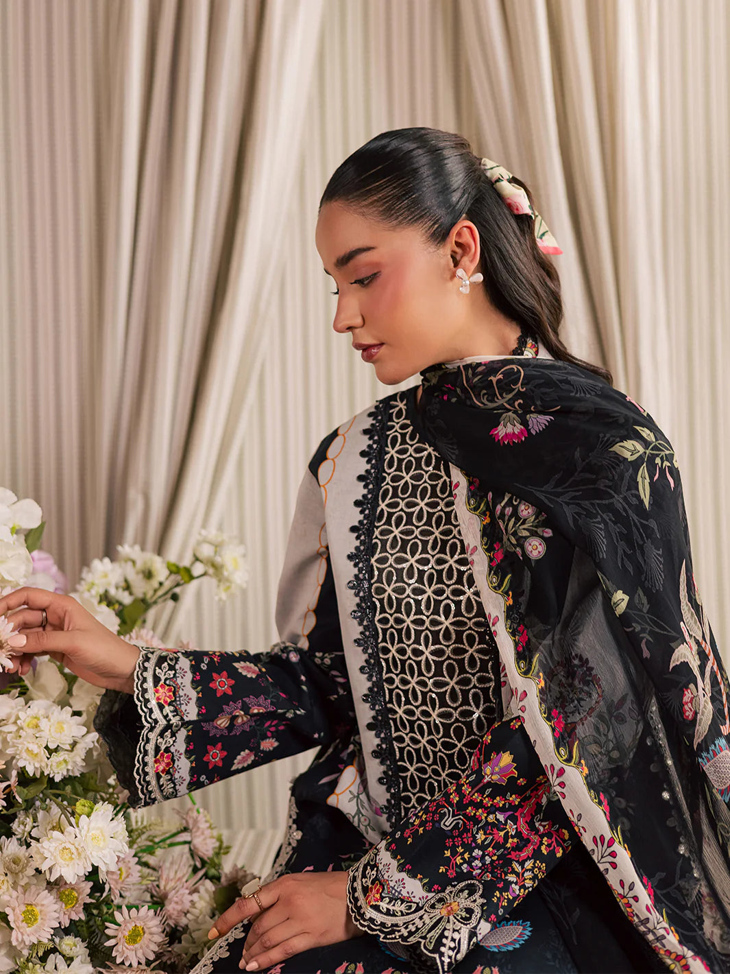 MAHNUR JAHAAN LAWN MJ-01