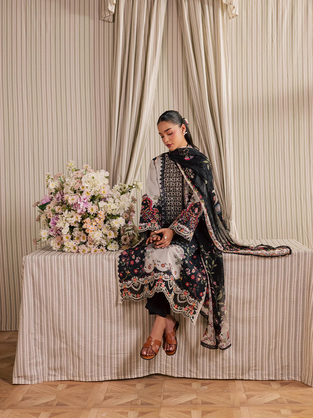 MAHNUR JAHAAN LAWN MJ-01