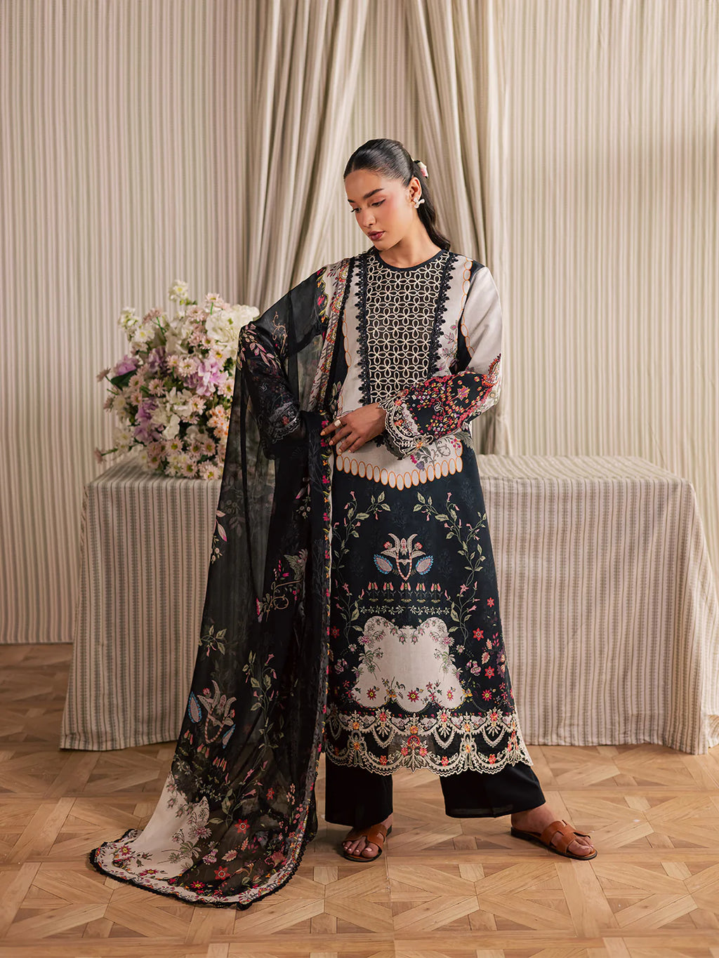 MAHNUR JAHAAN LAWN MJ-01