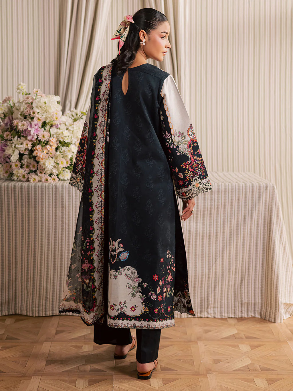MAHNUR JAHAAN LAWN MJ-01