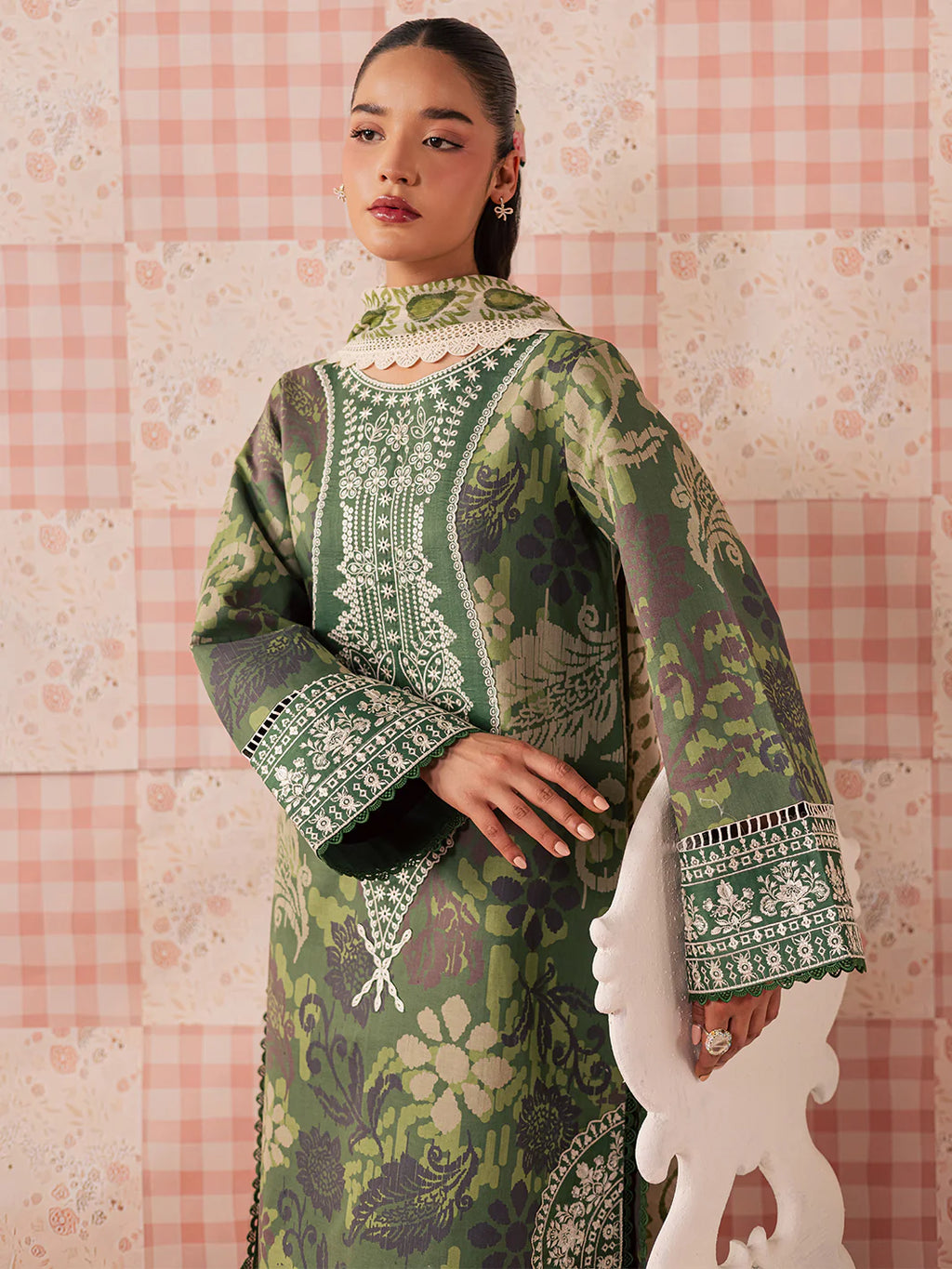 MAHNUR JAHAAN LAWN MJ-06