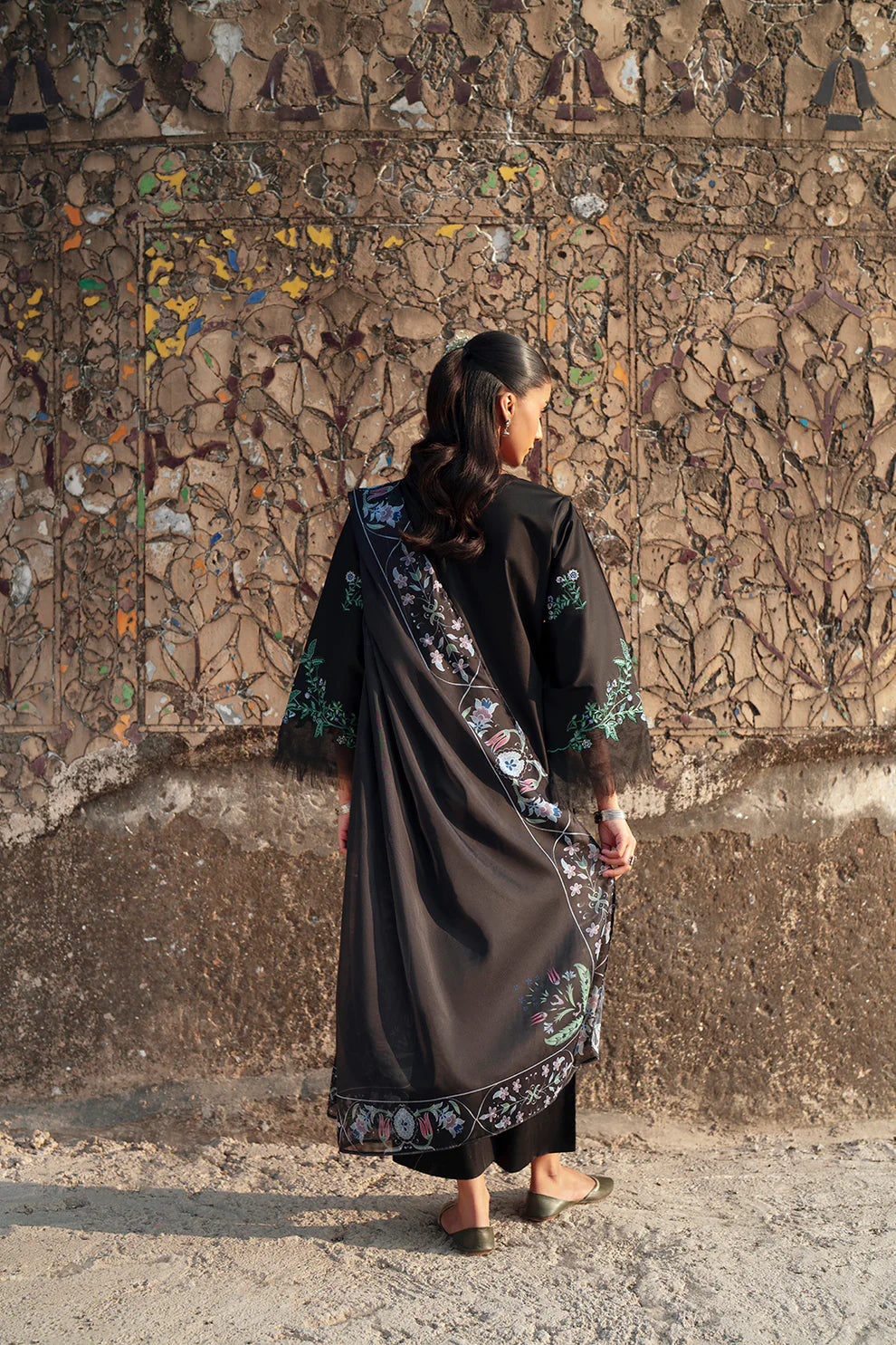 DEYAR RUMI LAILA