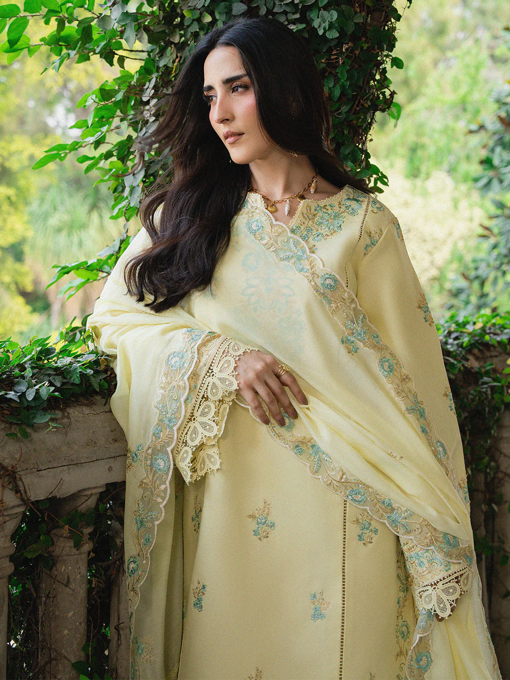 MAHNUR AMAYA LAWN MU-02