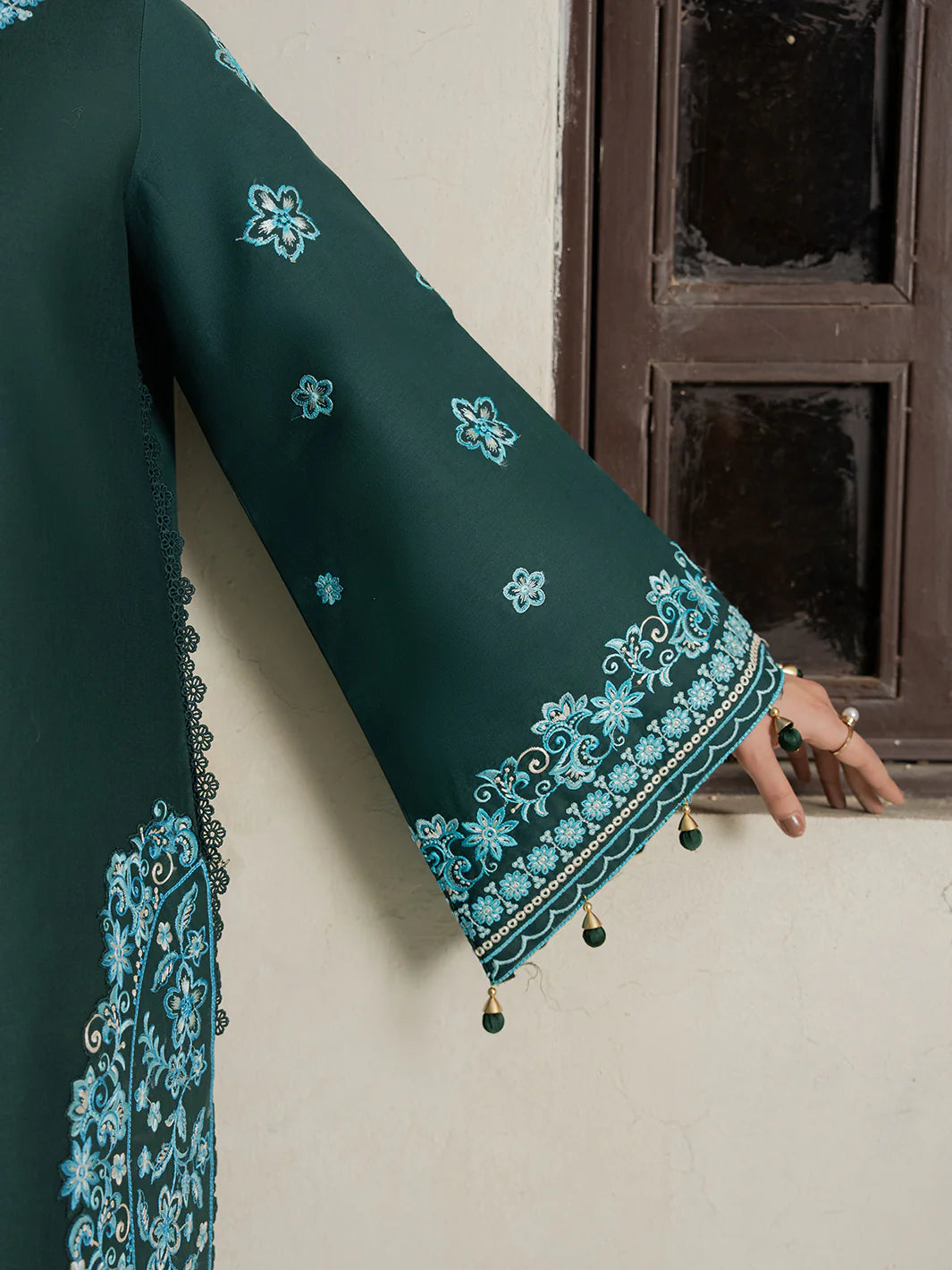 MAHNUR AMAYA LAWN MU-04