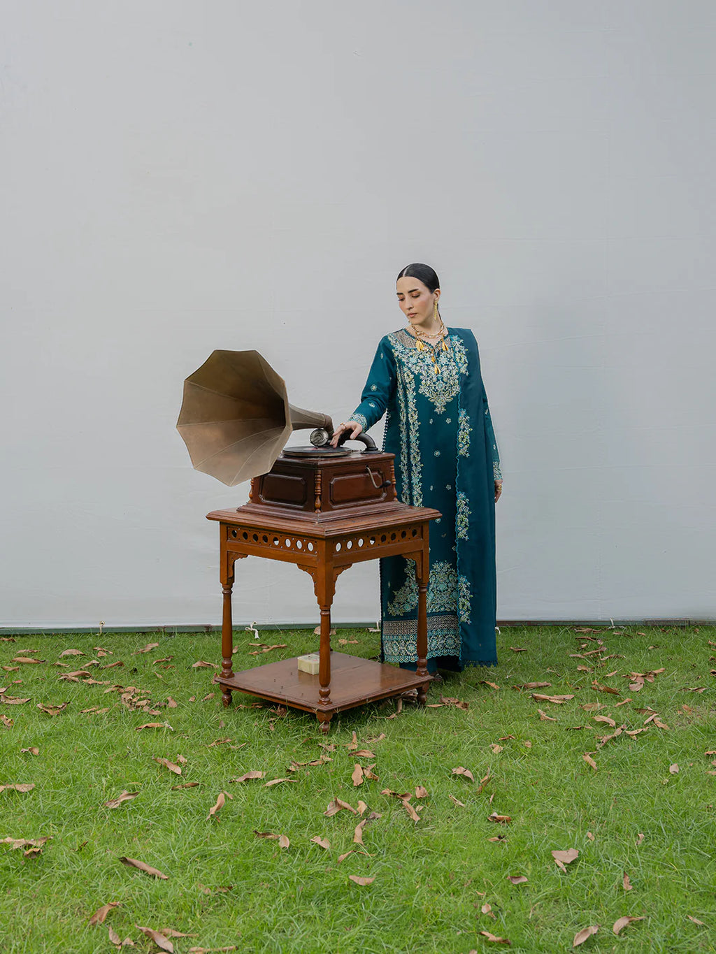 MAHNUR AMAYA LAWN MU-08