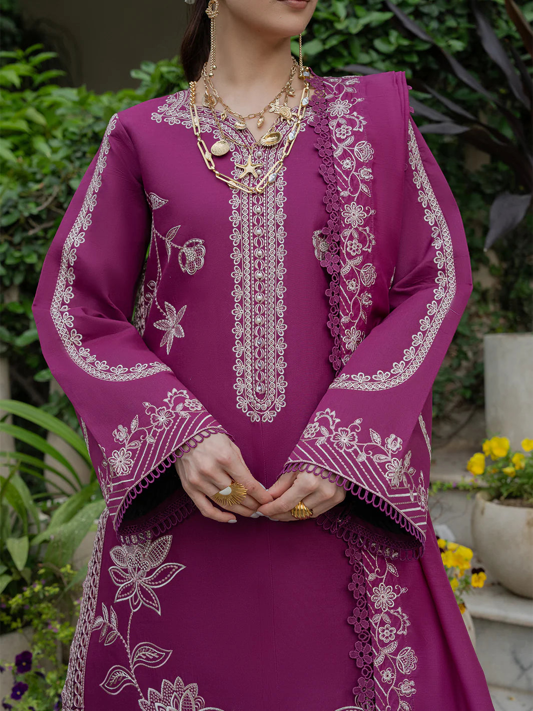 STITCHED BY CC MAHNUR AMAYA LAWN MU-10 3PC