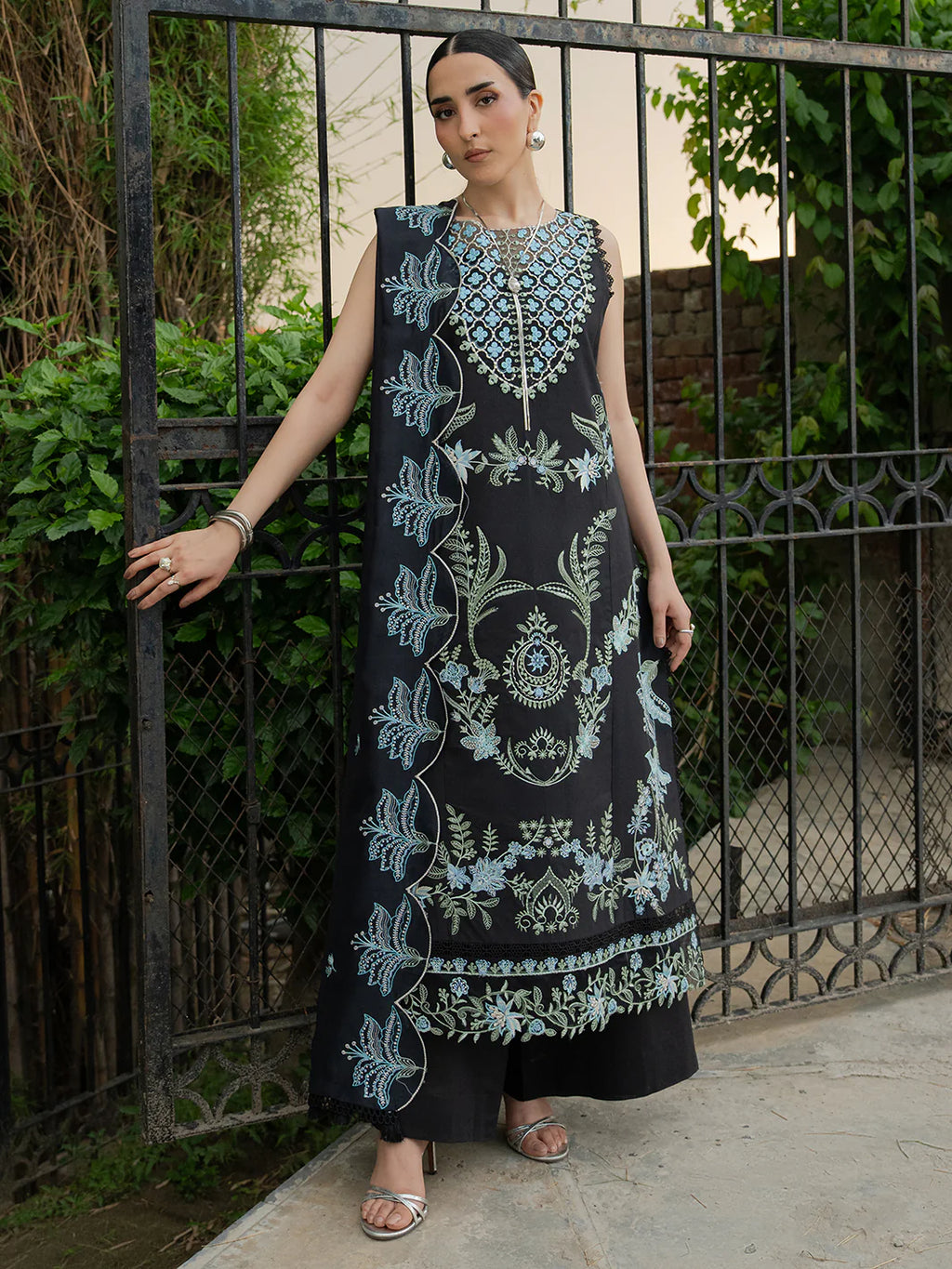 MAHNUR AMAYA LAWN MU-11