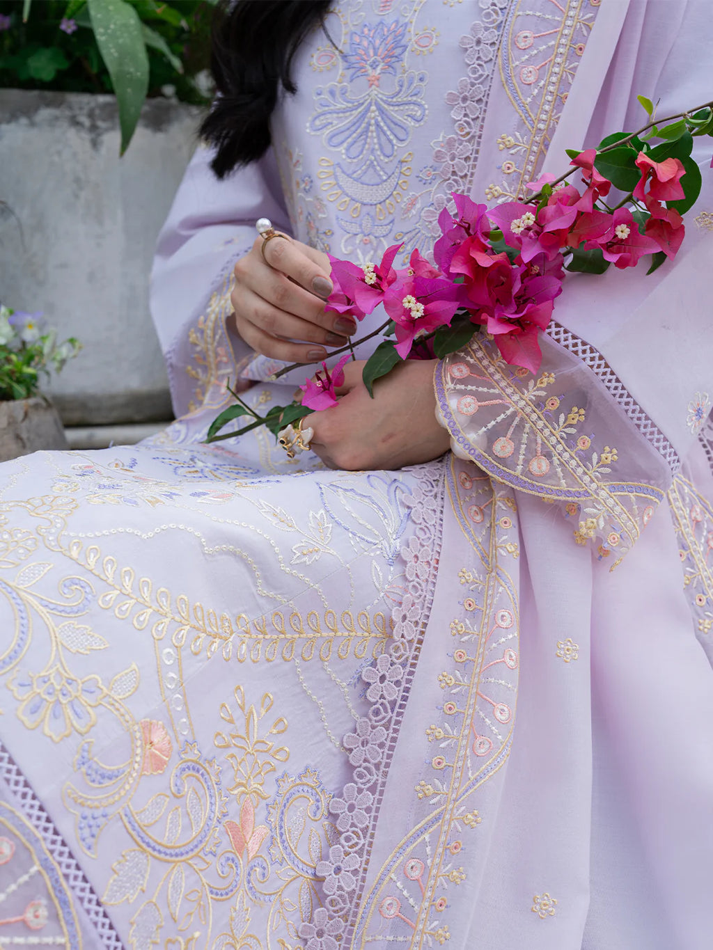 MAHNUR AMAYA LAWN MU-14