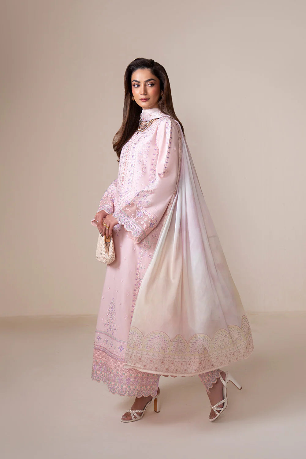 MARYUM N MARIA EID EDIT MSU0667