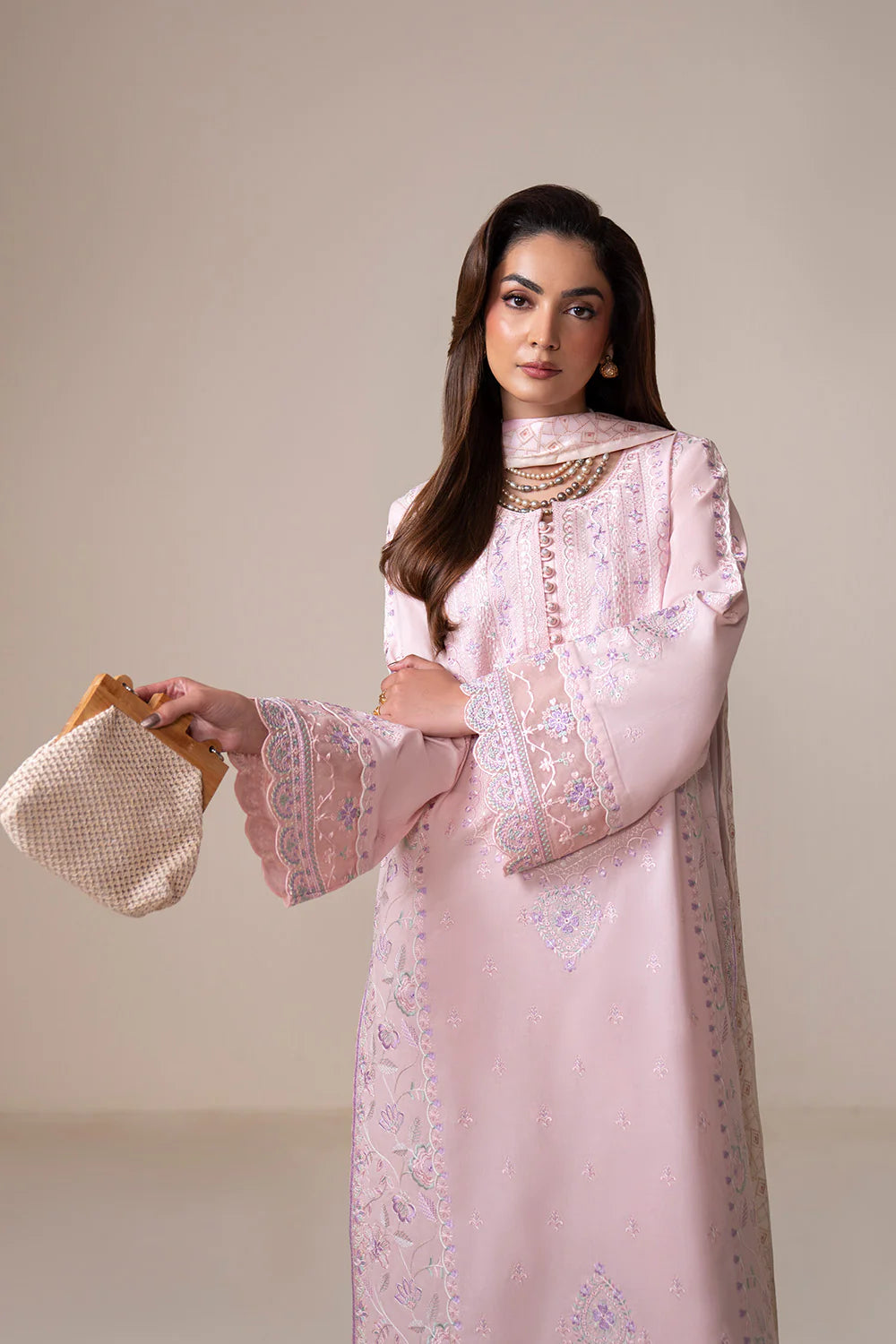 MARYUM N MARIA EID EDIT MSU0667