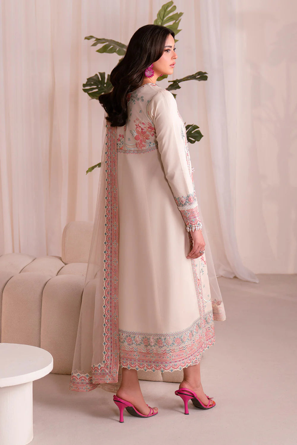 MARYUM N MARIA MADELEINE