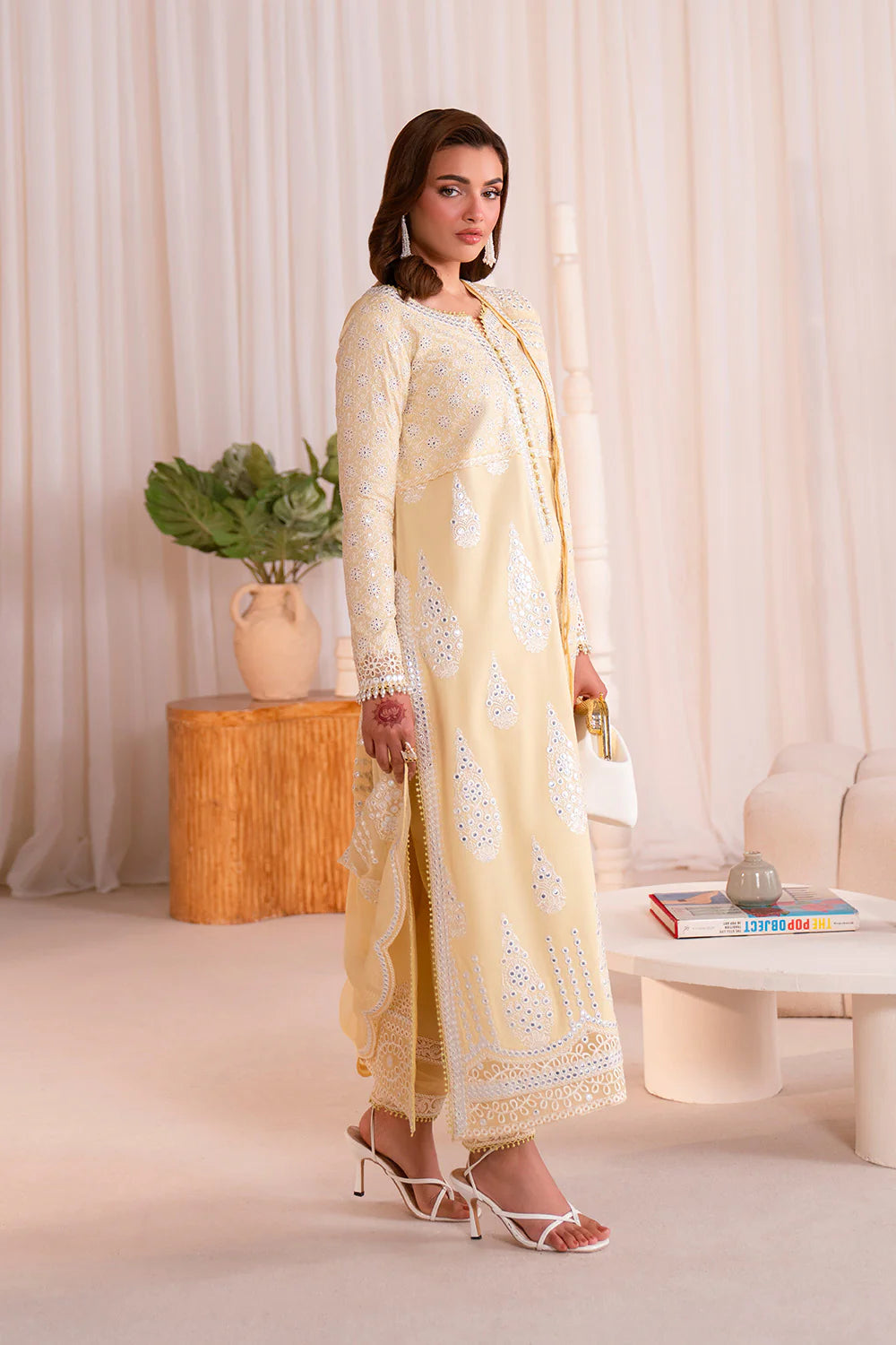 MARYUM N MARIA CHLOE