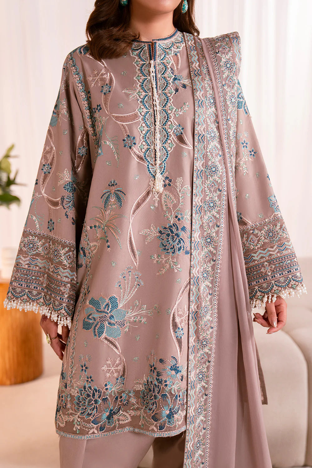 MARYUM N MARIA MARGAUX