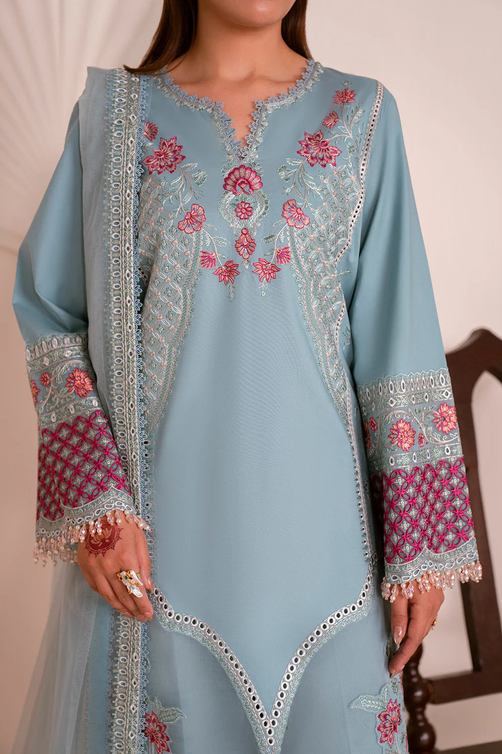 MARYUM N MARIA SOPHIE