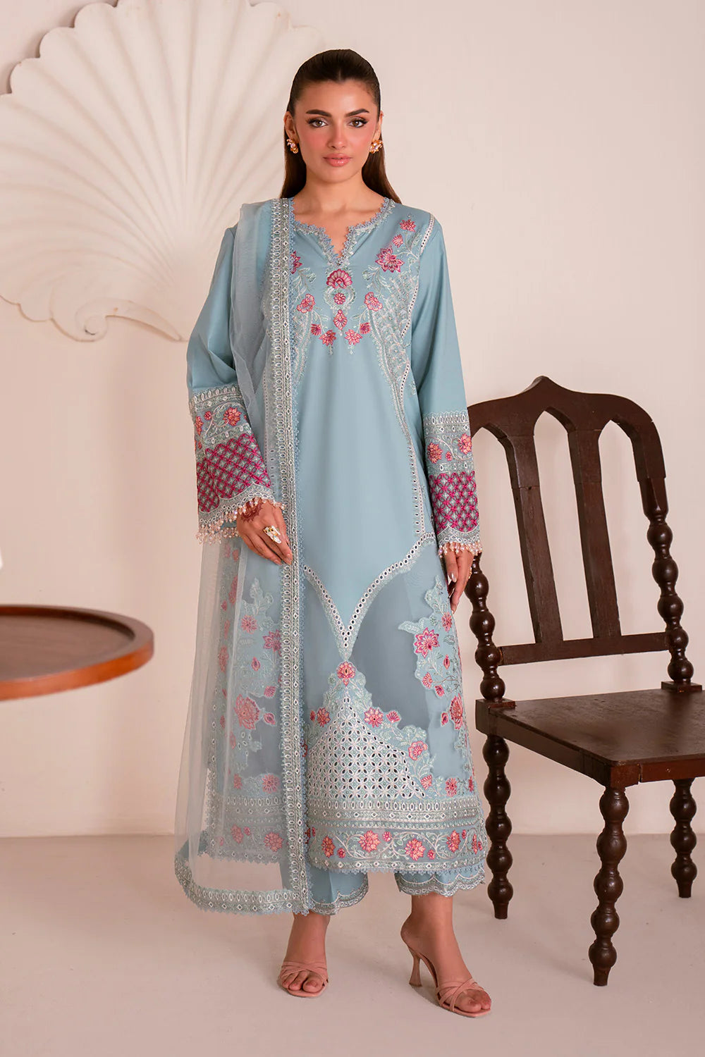 MARYUM N MARIA SOPHIE