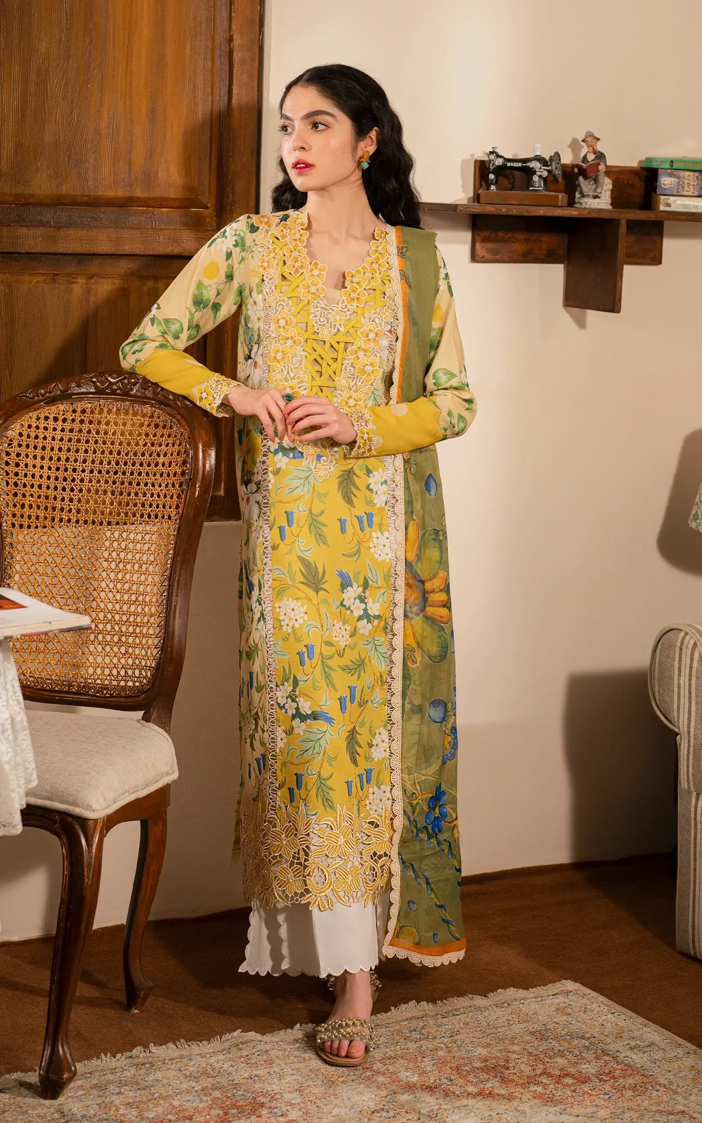 ASIFA NABEEL MERAKI MVL25-04