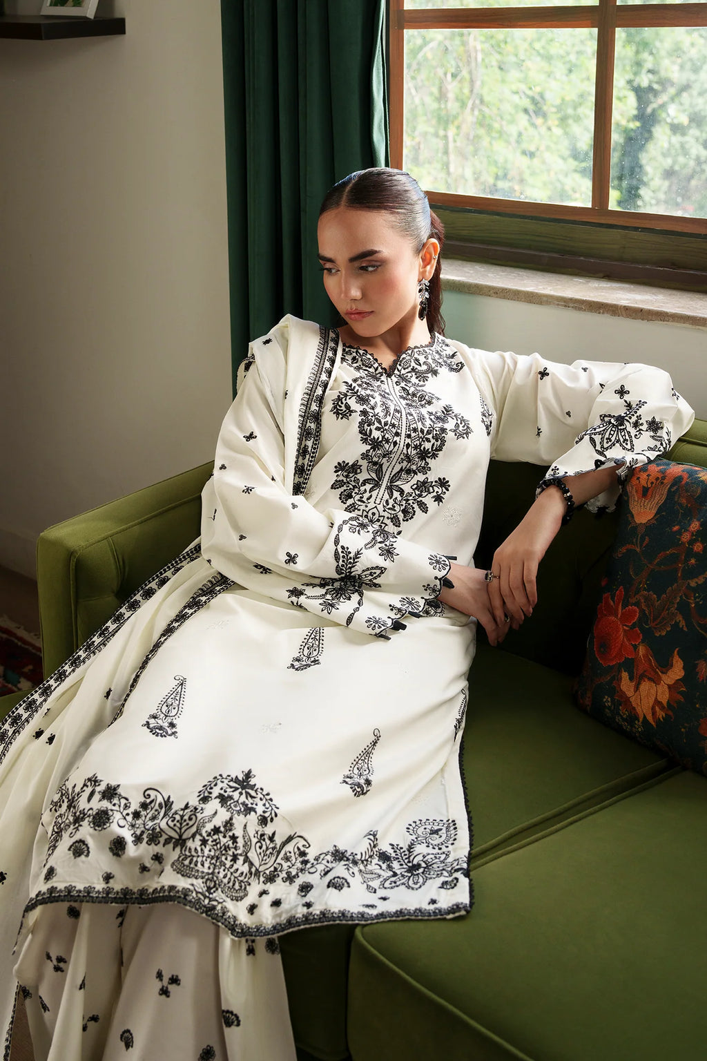 RAJBARI PRET EXCLUSIVE SEREN