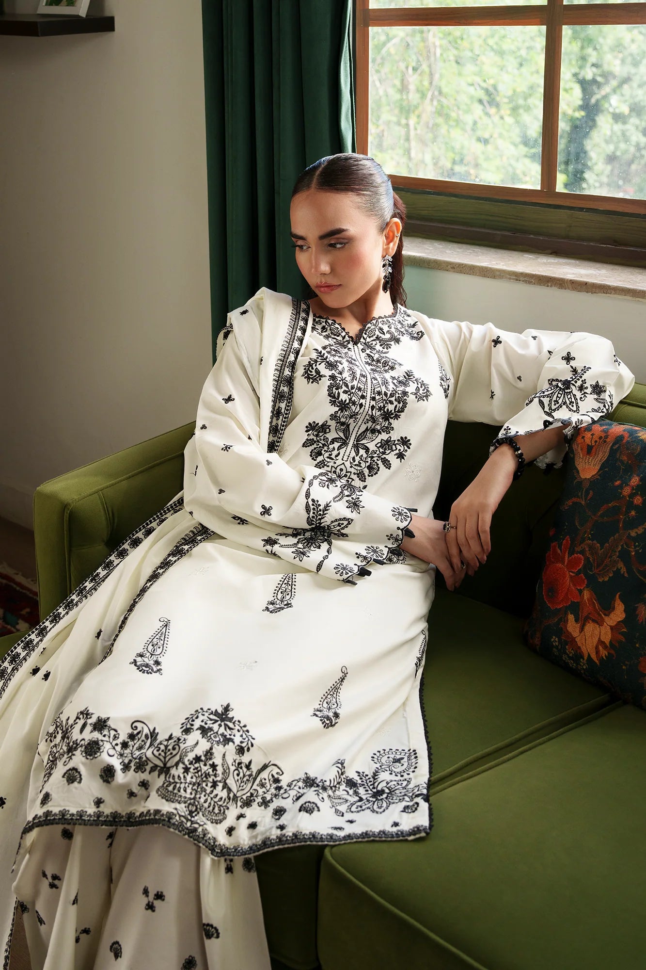 RAJBARI PRET EXCLUSIVE SEREN
