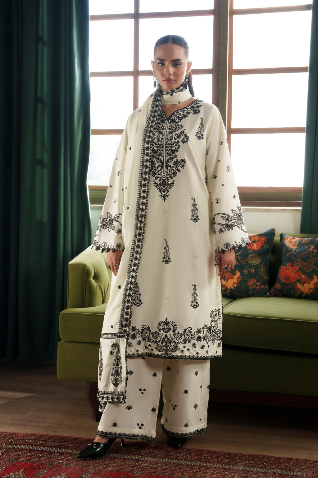 RAJBARI PRET EXCLUSIVE SEREN