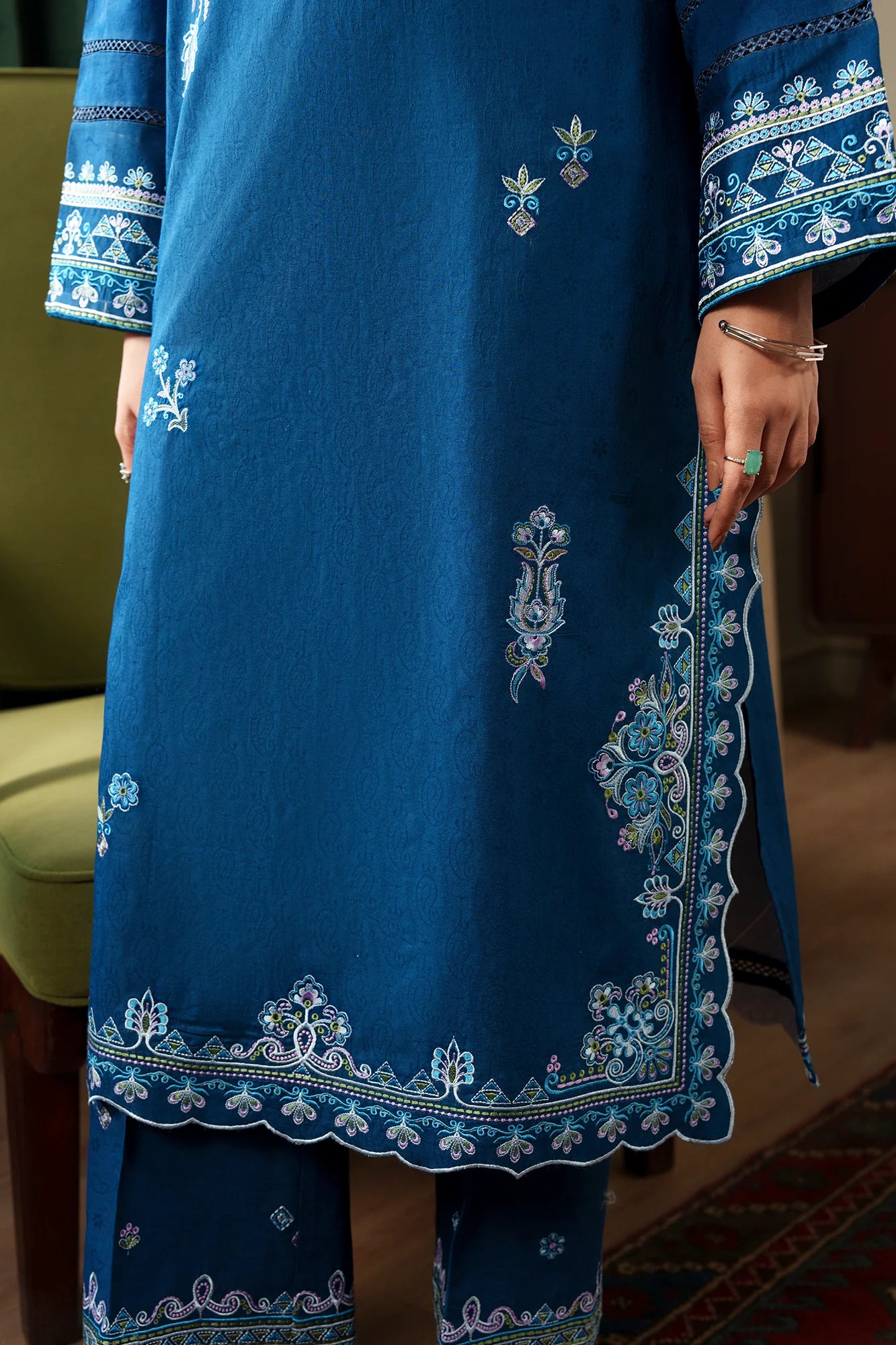 RAJBARI PRET EXCLUSIVE ZAREEN
