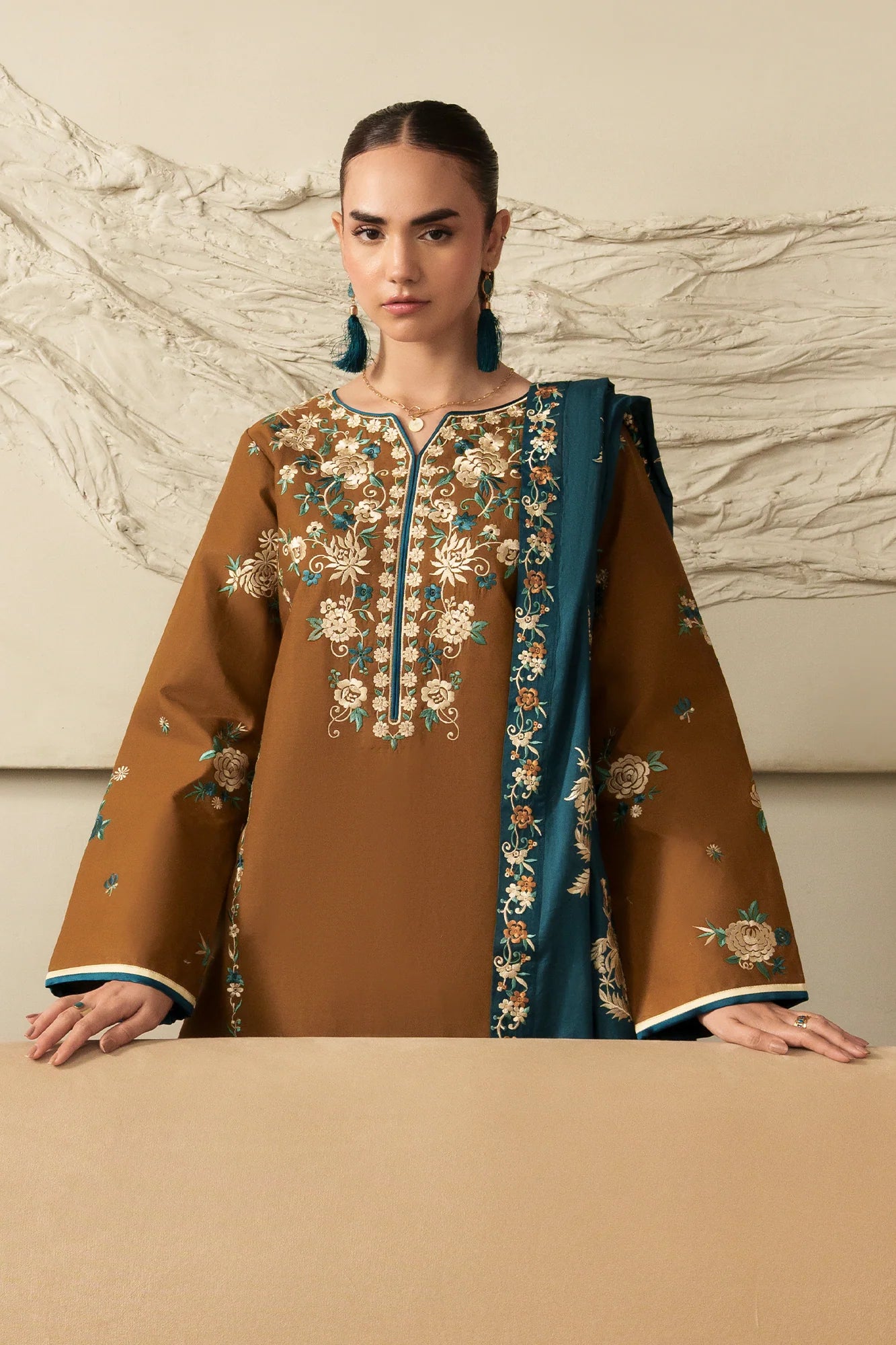 RAJBARI PRET EXCLUSIVE MESAAL