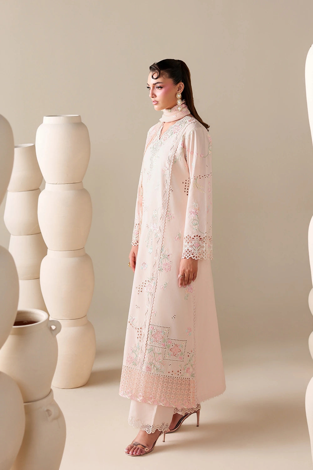 AZURE LUXURY LAWN PEACHY MEADOW