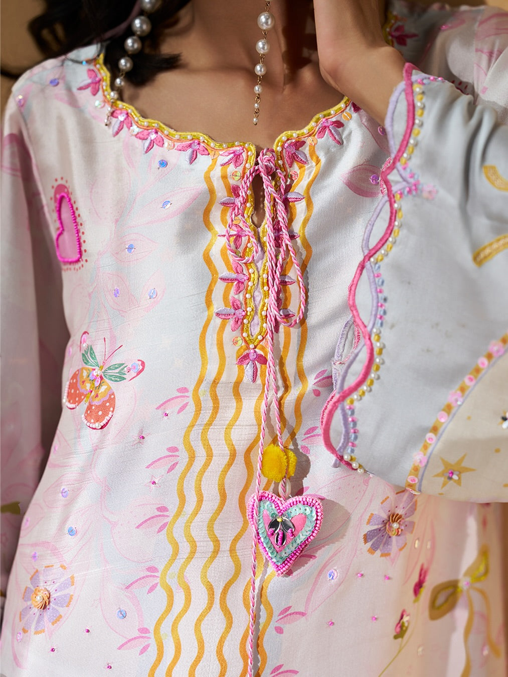 PINKY PROMISE ZARAH NUR 1PC