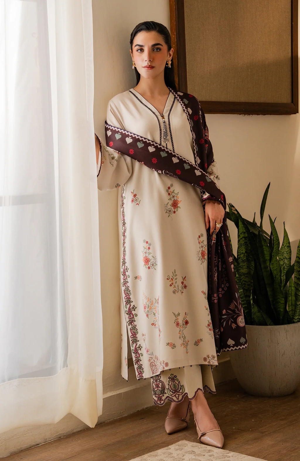 SERAN BELLINI WINTER UNSTITCHED EVARA