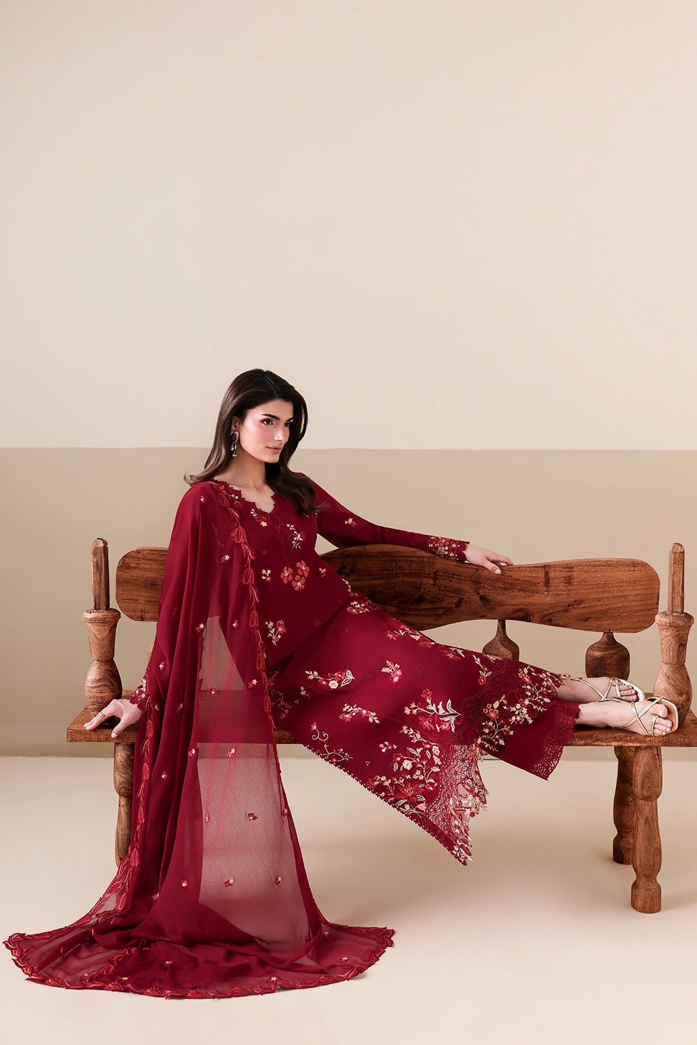 AZURE LUXURY LAWN RUBY ROSE
