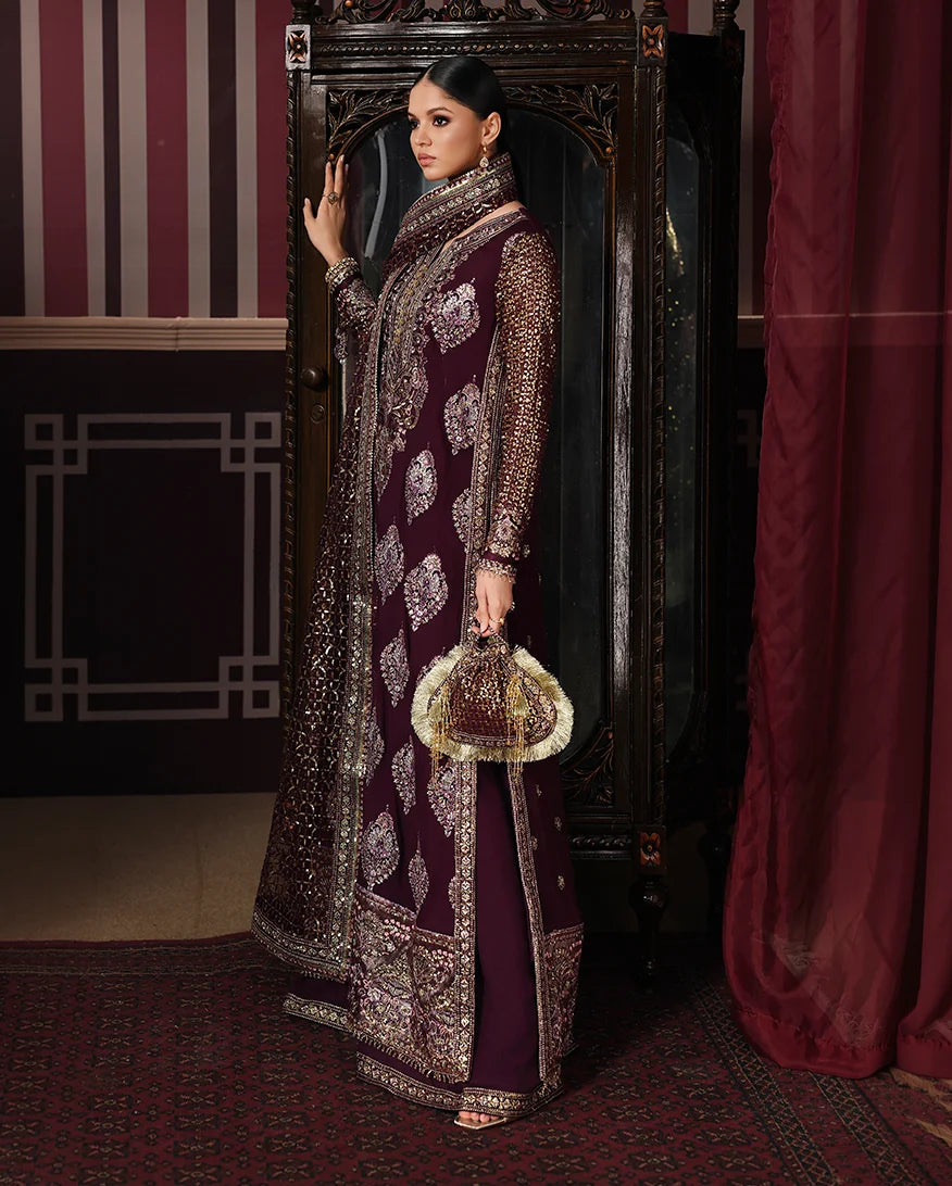 ROHEENAZ ROYALE ETERNEL REGAL CHARM