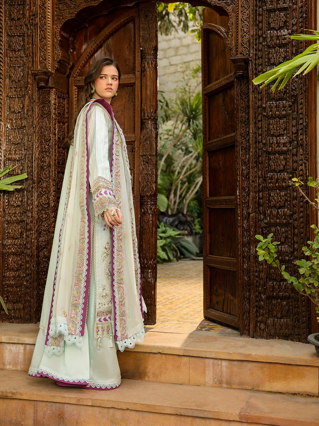 MAHNUR SHANAYA LAWN SH-12