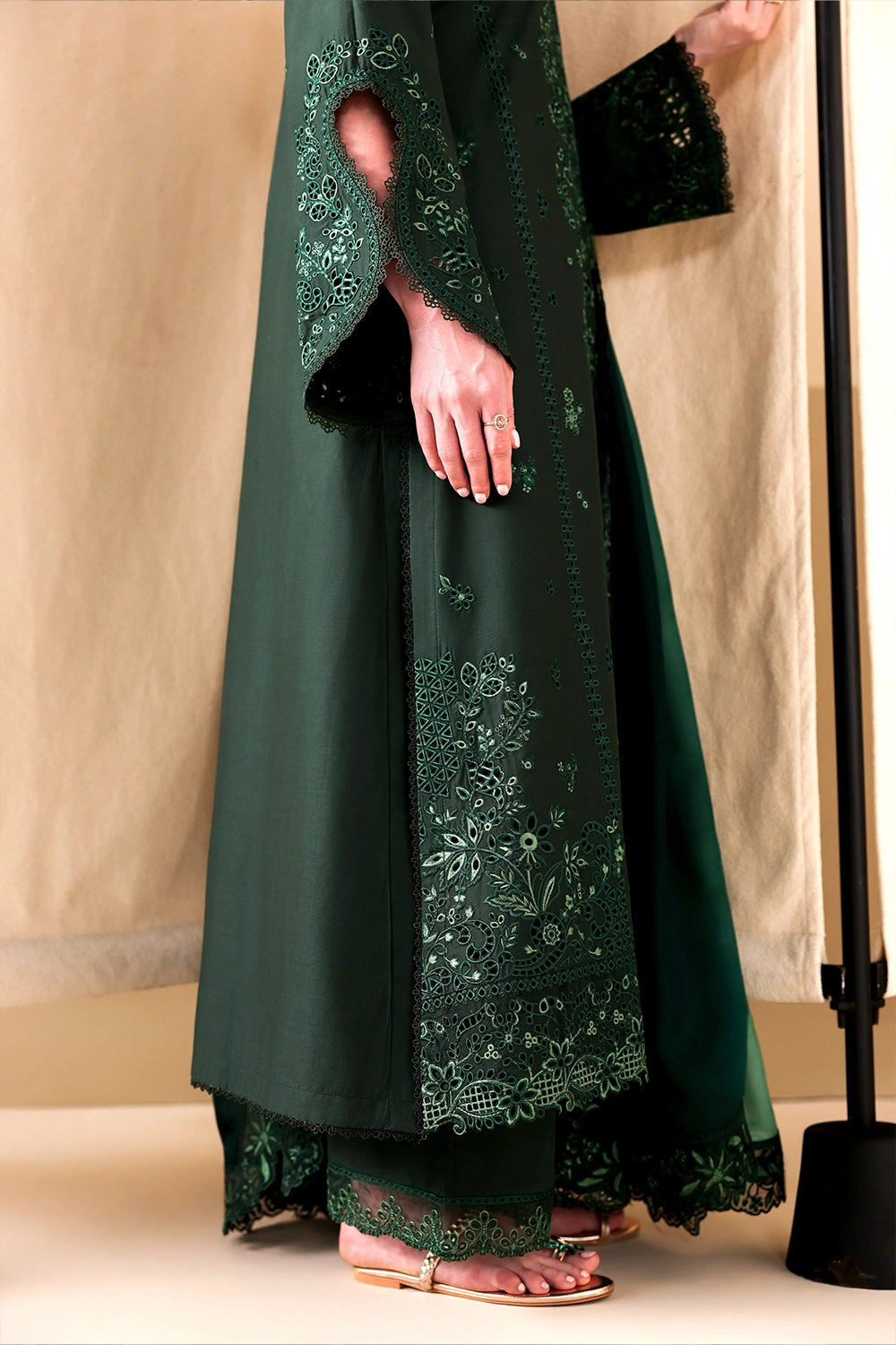 AZURE LUXURY LAWN SHADES OF EMERALD