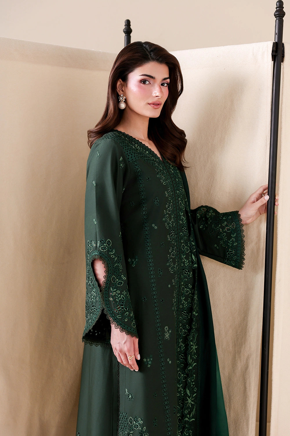 AZURE LUXURY LAWN SHADES OF EMERALD