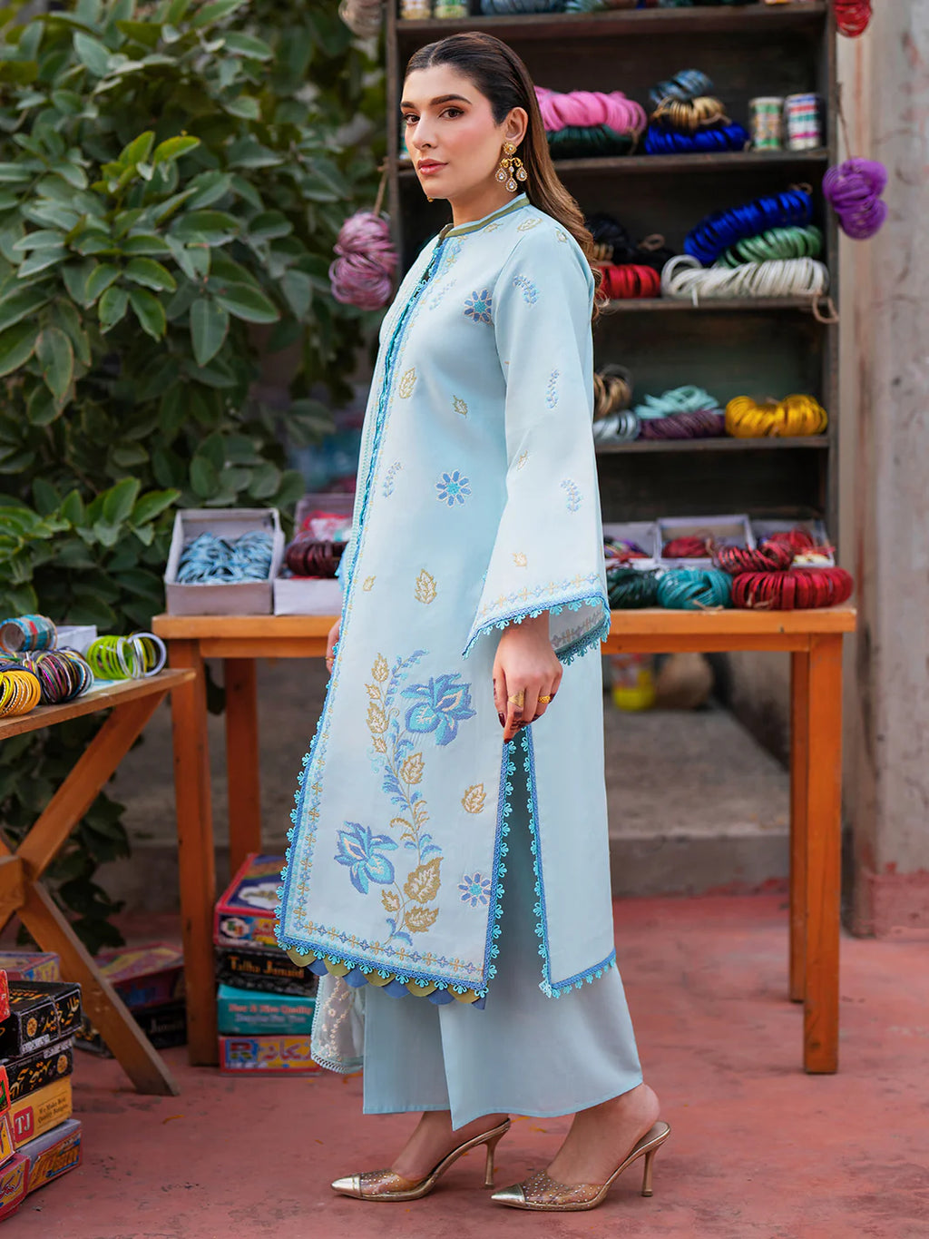 MAHNUR SATRANGI ST-02