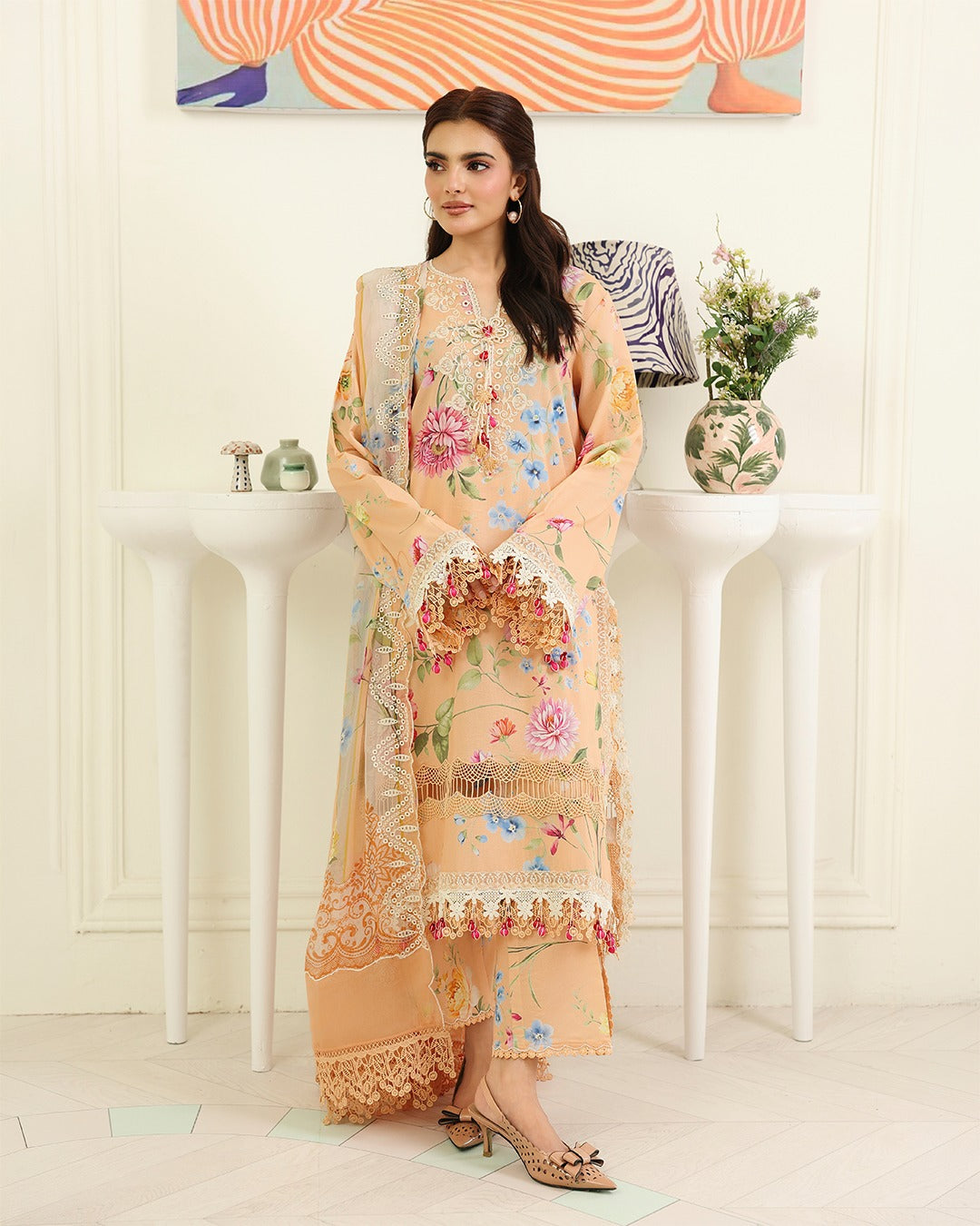 ROHEENAZ PETALS IN PRINI RUNSS260902