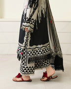 ROHEENAZ PETALS IN PRINI RUNSS260904