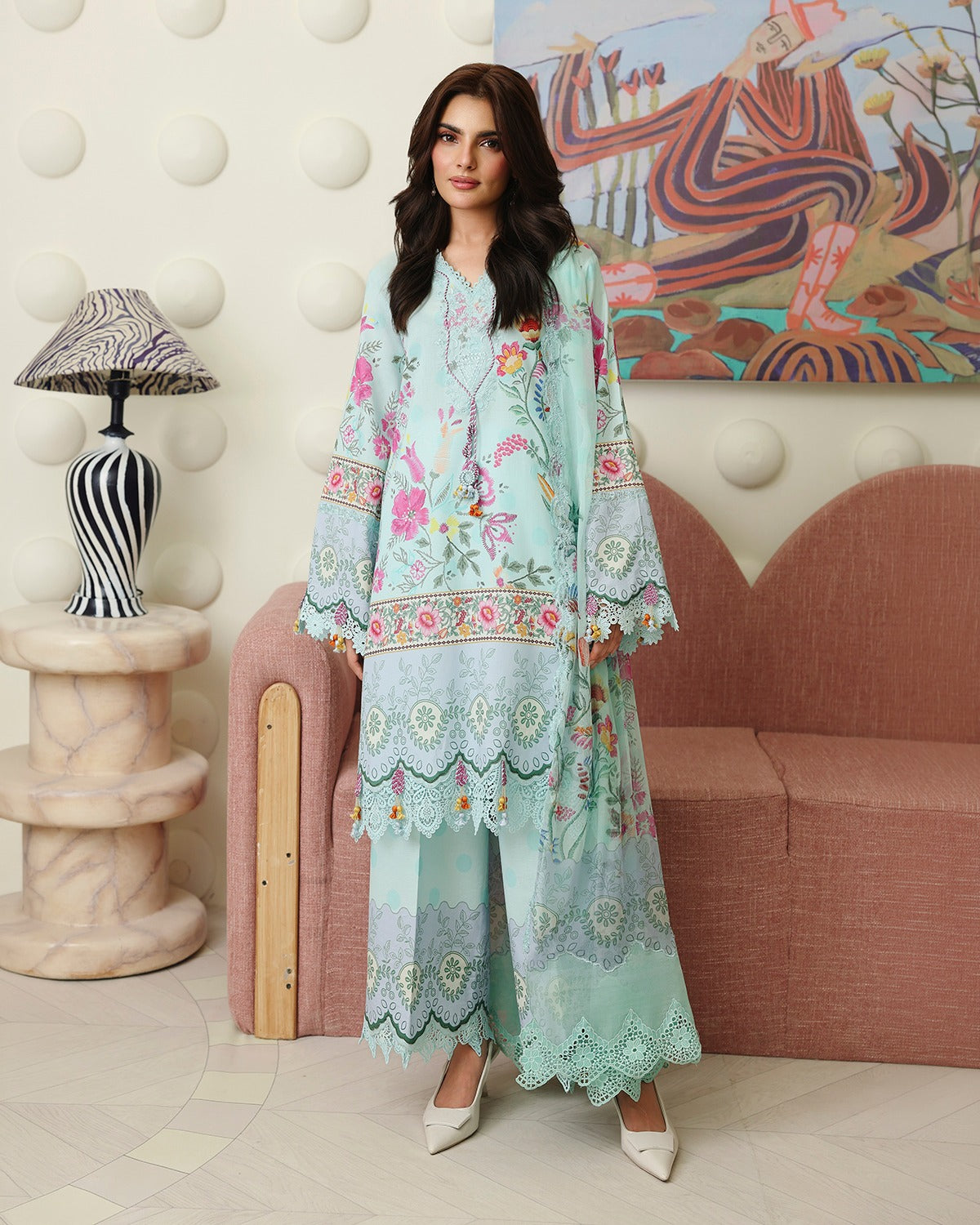 ROHEENAZ PETALS IN PRINI RUNSS260906