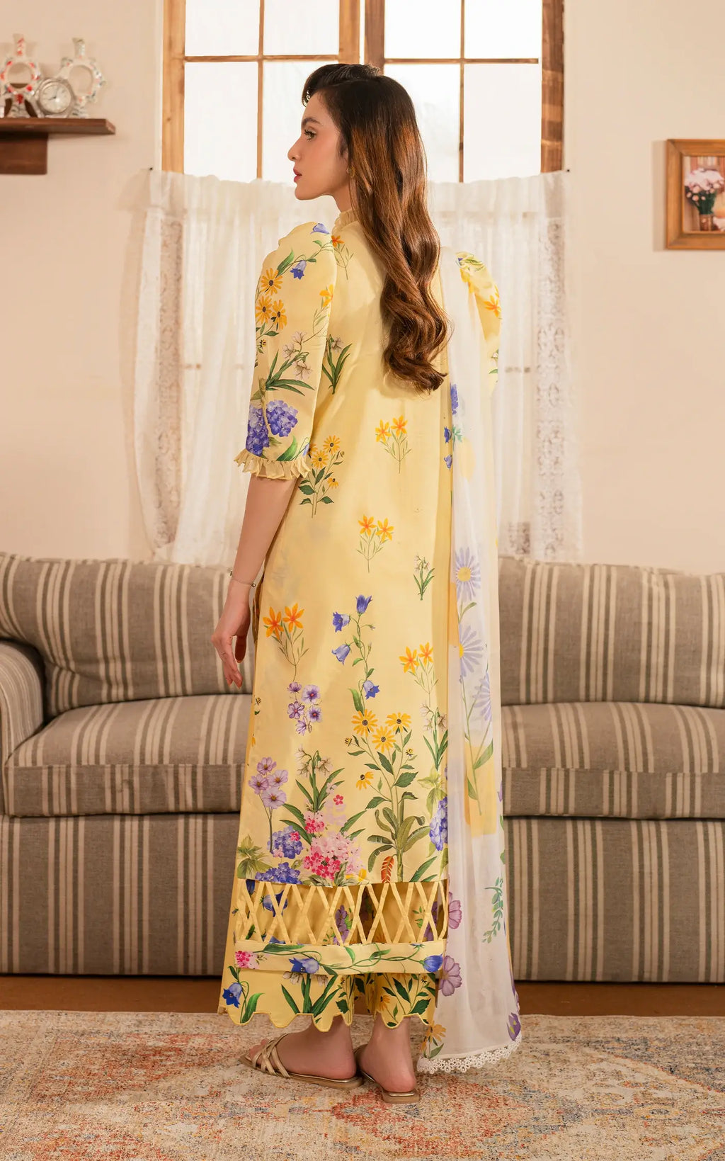 ASIFA NABEEL MERAKI MVL25-03