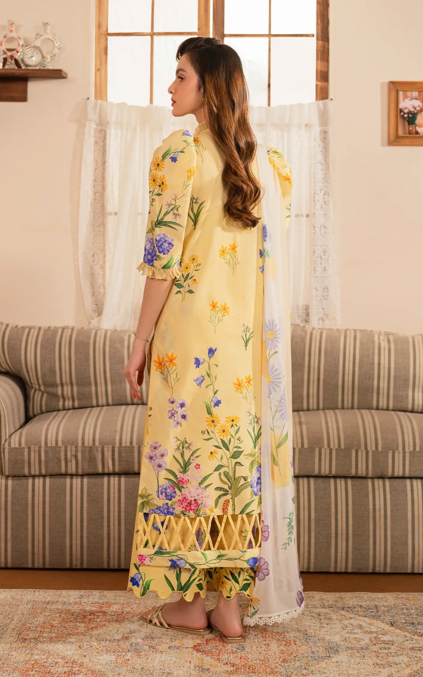ASIFA NABEEL MERAKI MVL25-03