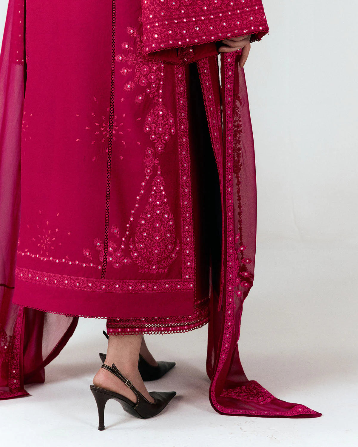 HUSSAIN REHAR JUGNU LAHORE SELA