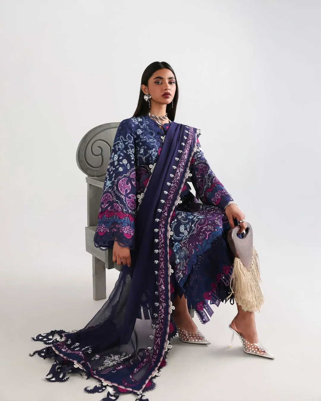 SUFFUSE LAWN UNSTITCHED ELORA