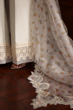 SORAYA SOLACE