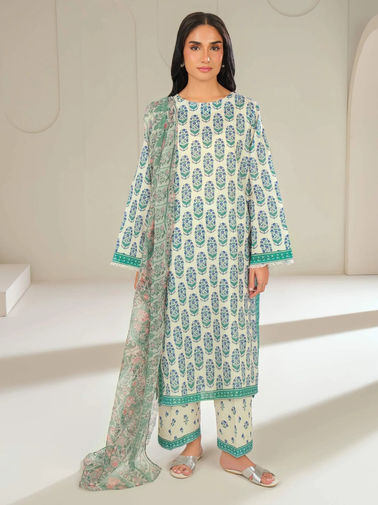 LIMELIGHT U4222 OFF WHITE 3PC