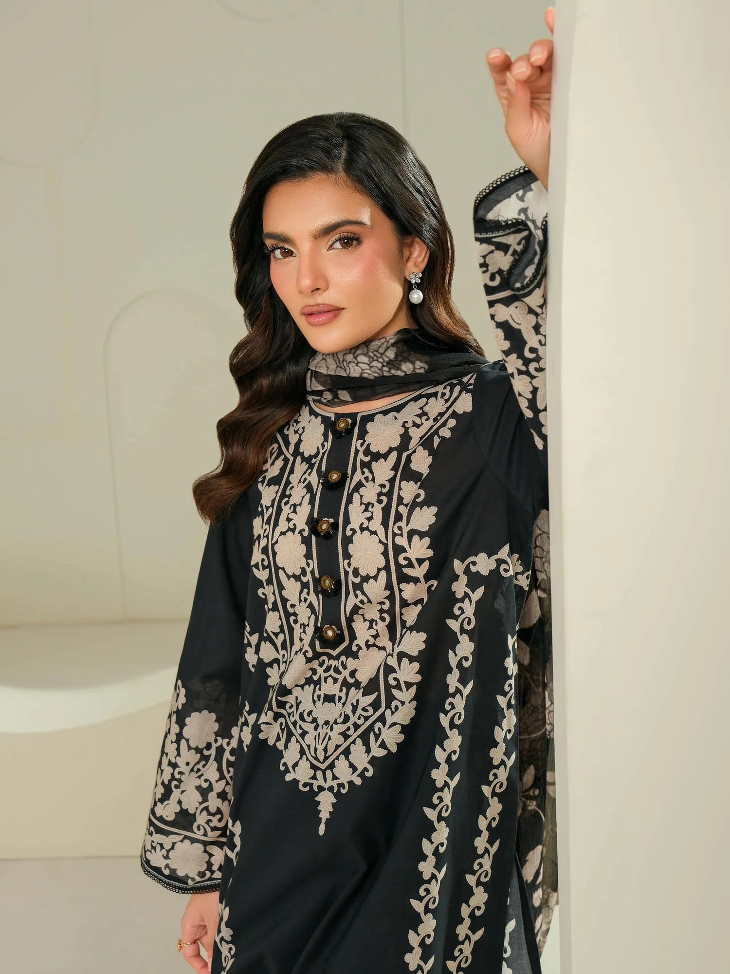 LIMELIGHT U4388 BLACK 3PC