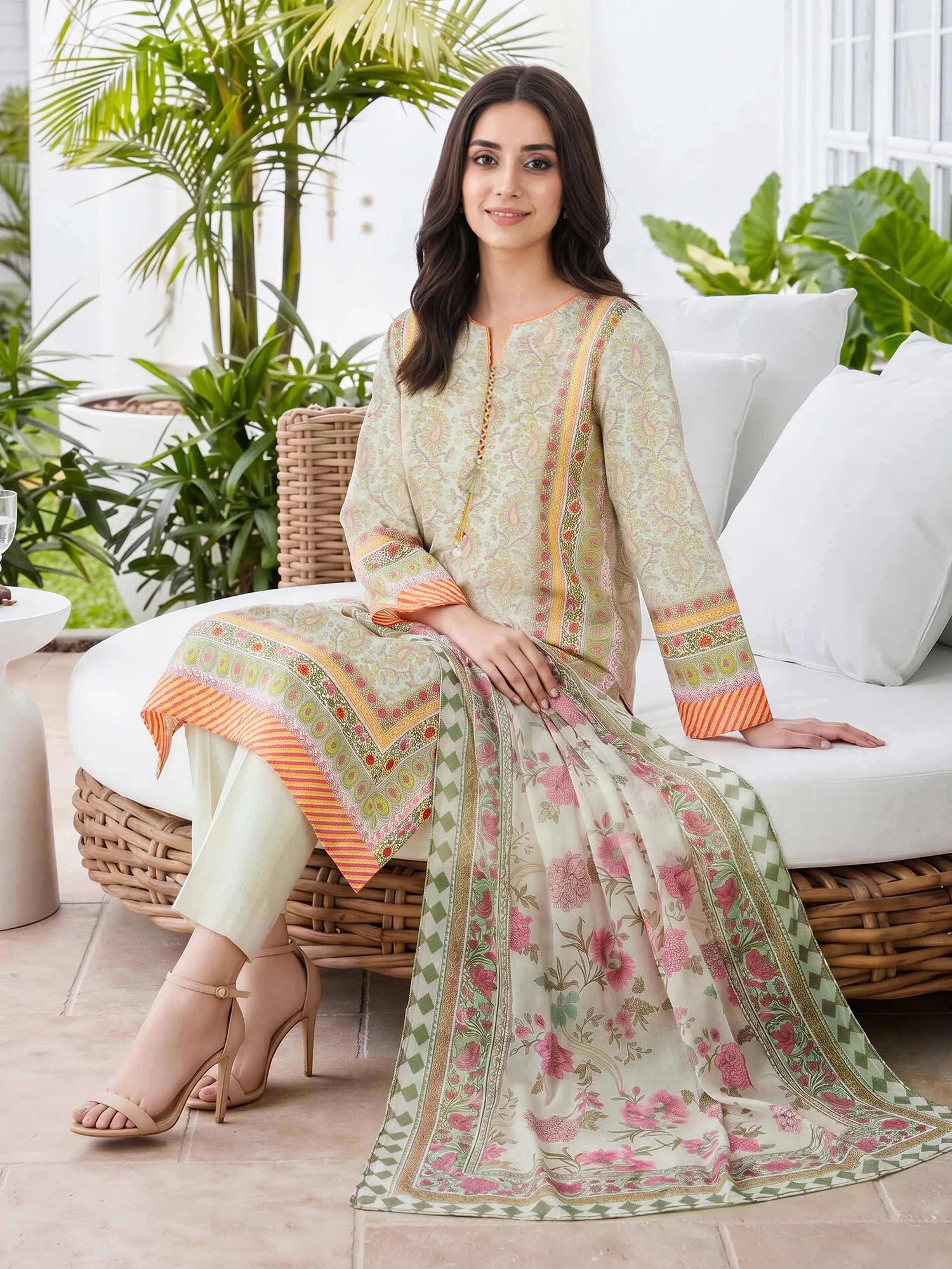 LIMELIGHT U4864 BEIGE 3PC