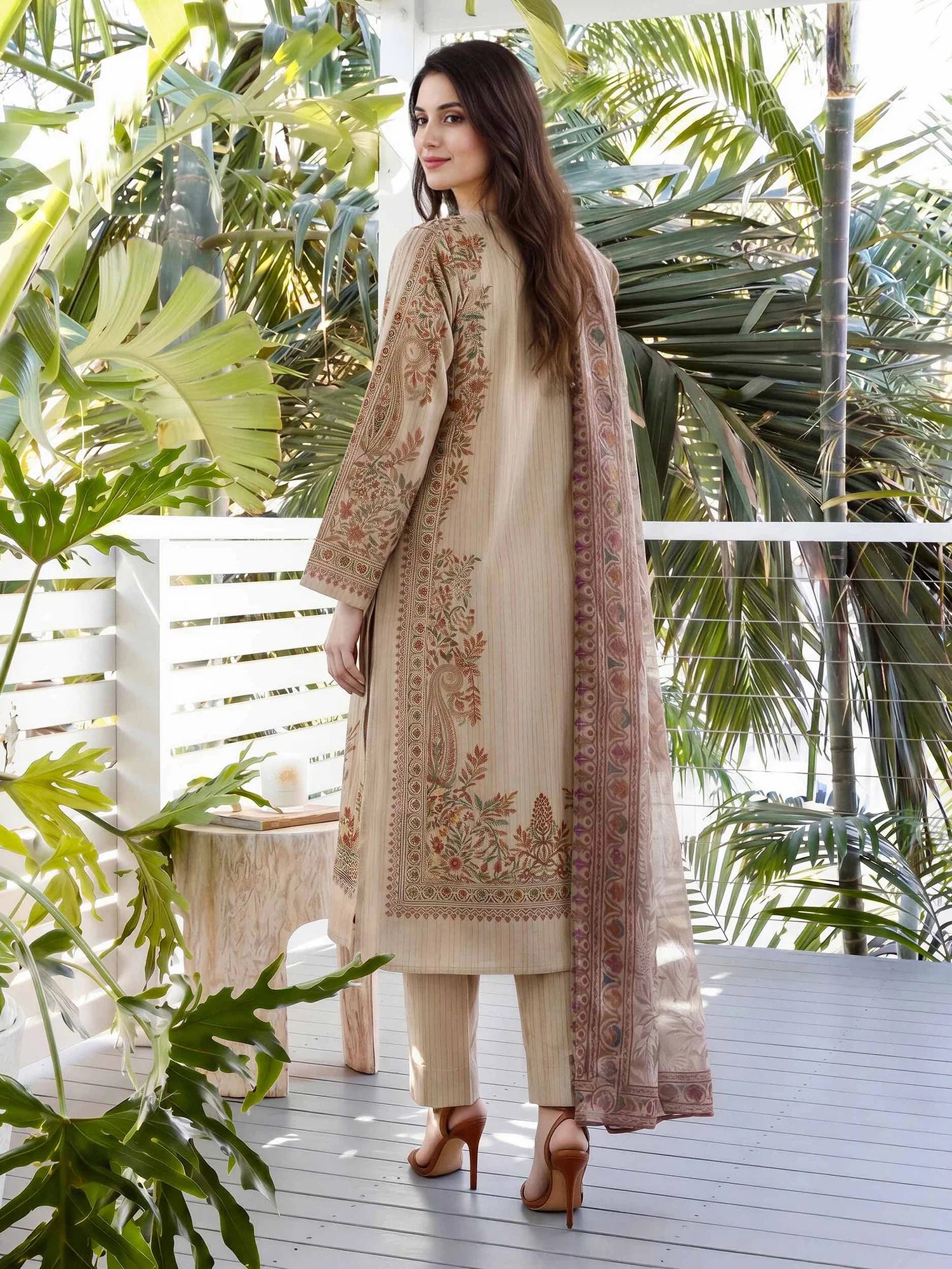 LIMELIGHT U5065 BEIGE 3PC