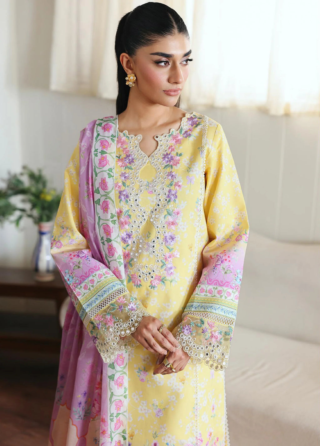 RAJBARI NISSA D-03