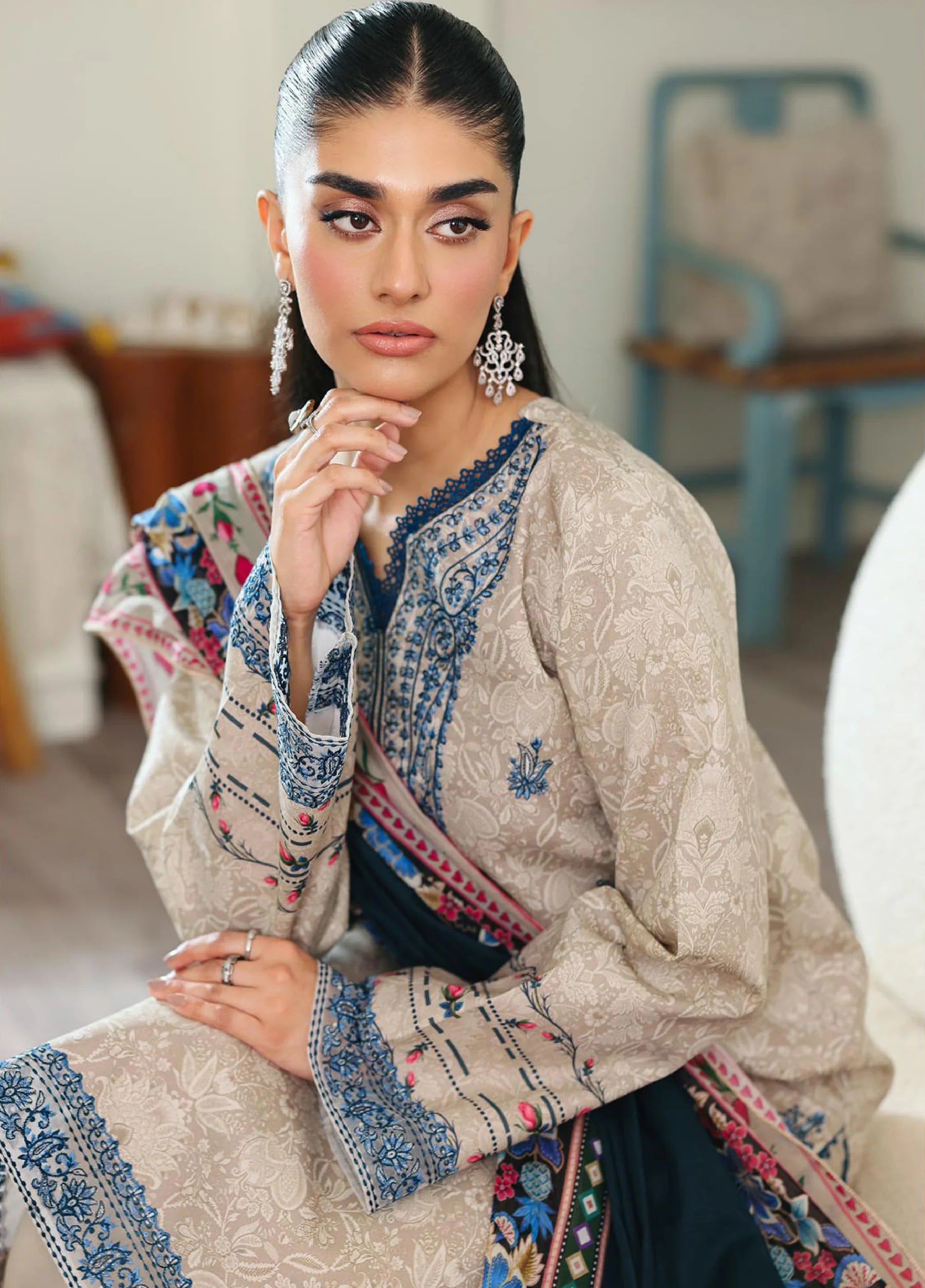 RAJBARI NISSA D-09