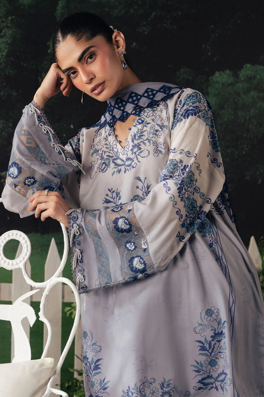 CROSS STITCH PREMIUM CAMBRIC AZURE BLOOM