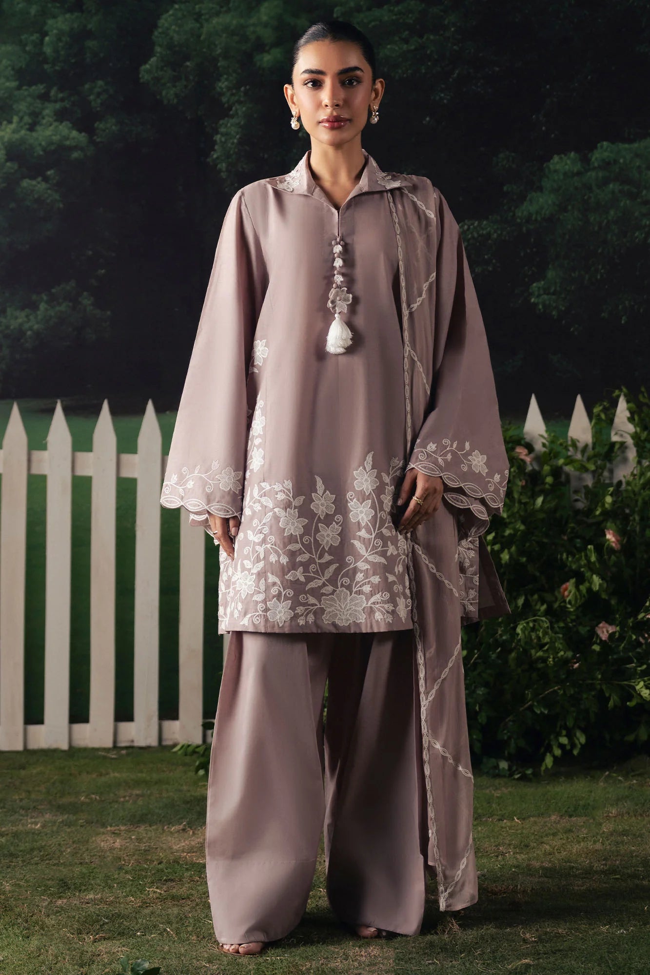 CROSS STITCH PREMIUM CAMBRIC MAUVE WHISPER